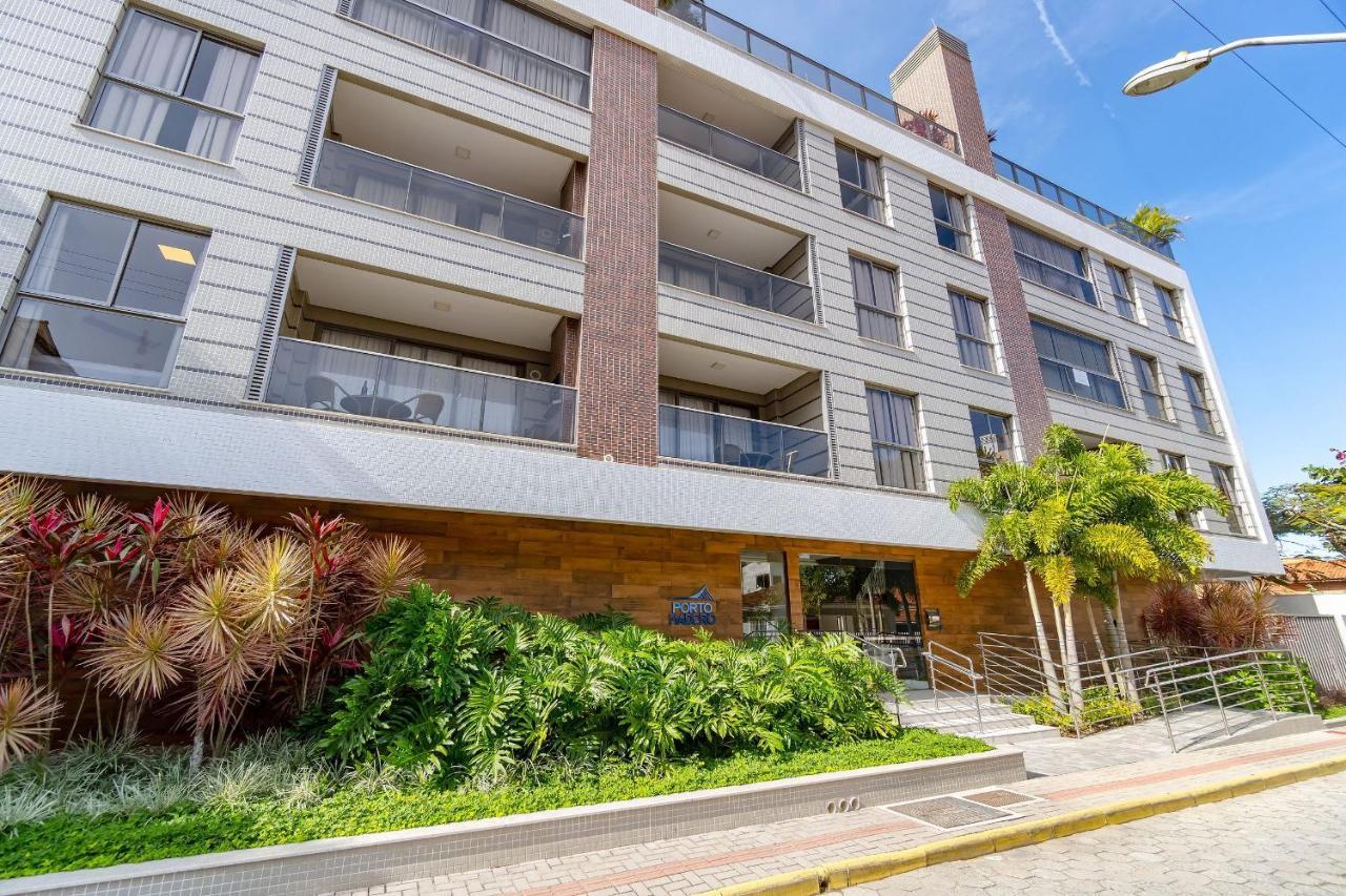 Porto Madero - Apartamento Em Condo Com Piscina บอมบินญัส ภายนอก รูปภาพ