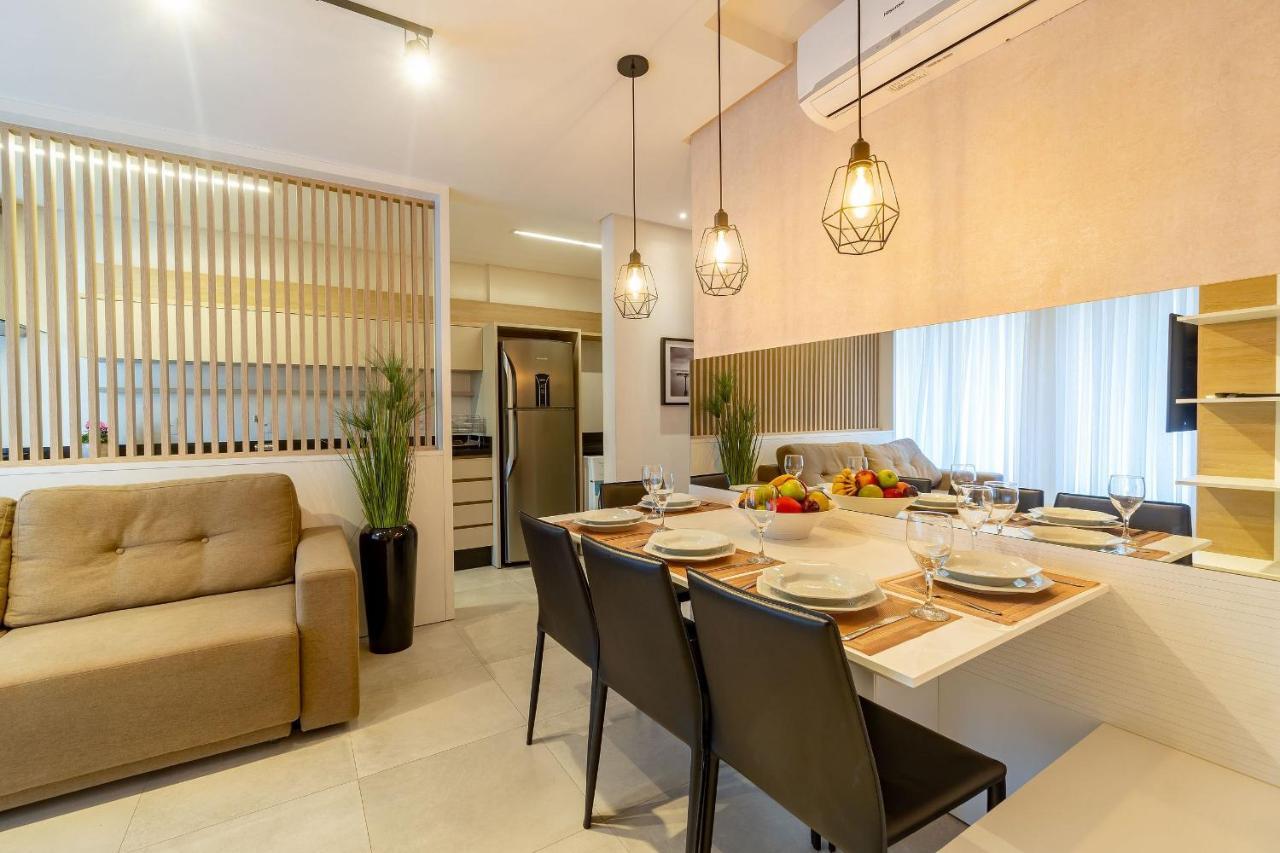 Porto Madero - Apartamento Em Condo Com Piscina บอมบินญัส ภายนอก รูปภาพ